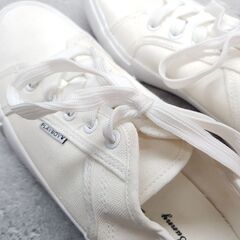 未使用品 在庫限りの販売で終了 PLAYBOY/プレイボーイ ホワイト スニーカー Bunny 24.5㎝ シューズ 靴の画像