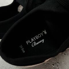 未使用品 在庫限りの販売で終了 PLAYBOY/プレイボーイ ブラック スニーカー Bunny 24.5㎝ シューズ 靴の画像
