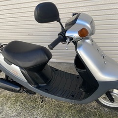 ほぼ新車の様な、ヤマハ　アプリオ 距離少ない綺麗な原付スクーターの出品です。
2スト ジョグ等の画像