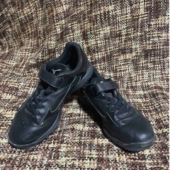 野球アップシューズ