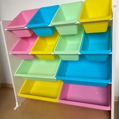 収納家具　
