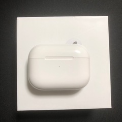 Apple AirPods Pro(第2世代)ホワイト 本体 充電ケース付きの画像