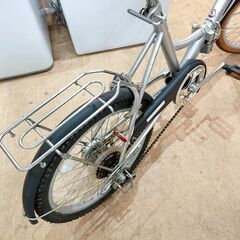 6/4DESAFIO 折りたたみ自転車 シルバー 20インチ 6段変速の画像