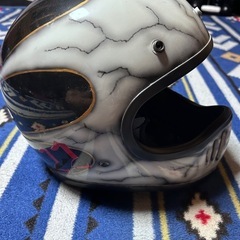 カスタムペイントヘルメットの画像