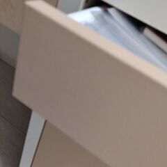 IKEA　MIKKE　学習机　中古