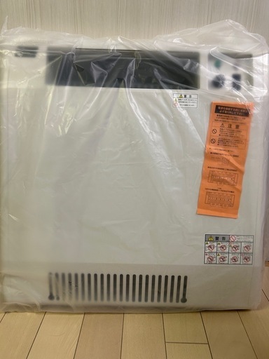 新品✴︎未使用✴︎パネルヒーター壁かけタイプ