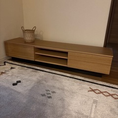 テレビボード