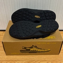 🟨【⭐️新品⭐️】🟨KEEN サンダル ユニークスニークスライドメンズ 27.5cm →🟨【#限定タイムセール中！】※早い物勝ち！！の画像