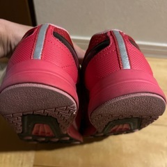 PUMAスニーカー24センチの画像