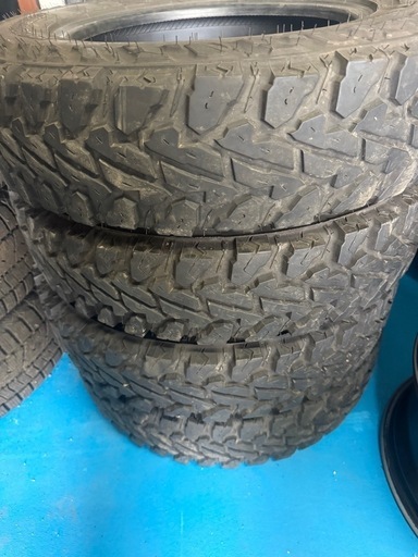 ジオランダー　MT ジムニー　185/85/16 タイヤのみ