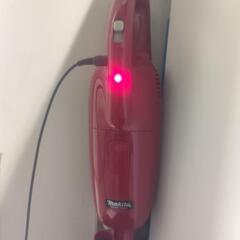 ✰お買い得✰マキタ　スティック掃除機✨️