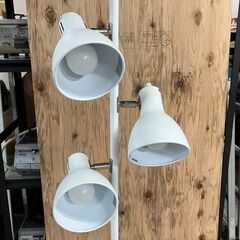 フロアスタンド　オーム電機　室内照明の画像