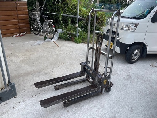 最大積載400kgハンドフォークリフト固定脚油圧ハンドポンプパレットスタッカー手動リフトトラックフォークリフト 油圧ペダル式 テーブル