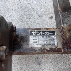 最大積載400kgハンドフォークリフト固定脚油圧ハンドポンプパレットスタッカー手動リフトトラックフォークリフト 油圧ペダル式 テーブル付きの画像
