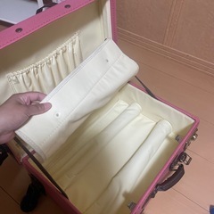 キャリーケースの画像