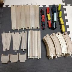 BRIO　木のおもちゃ　レール　電車の画像