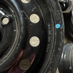 スチールホイールの画像