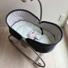 【取引中】TinyLove
タイニーラブ　3in1おひるねロッキ...