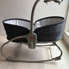【取引中】TinyLove
タイニーラブ　3in1おひるねロッキングナッパー　バウンサー　ベッドチェアの画像