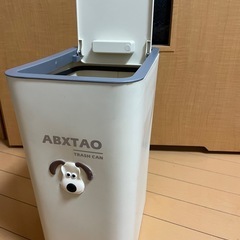 かわいいゴミ箱
