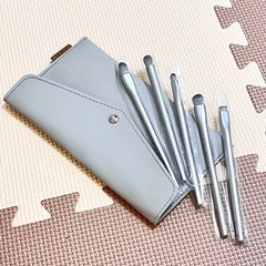 【新品】メイクブラシセット 5本 グレー