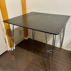 テーブル・デスク［75×75cm 高さ70cm］