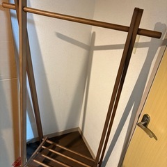 受取先決定済みニトリ　ハンガーラック