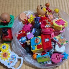 アンパンマン　ガチャなど