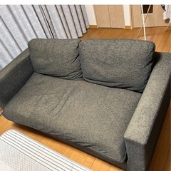 2人掛けソファ　3人も可