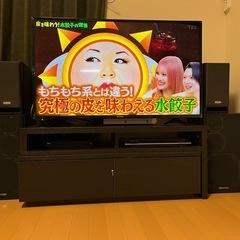 テレビ台（テレビやスピーカーは含まれません）
