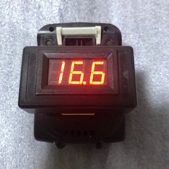 マキタインパクトドライバTD134DX2中古品の画像