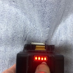マキタインパクトドライバTD134DX2中古品の画像