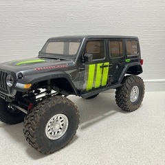 アキシャル　scx10 iii jeepの画像