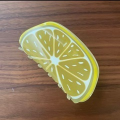 ニューヨーク購入　夏！　レモンの可愛いヘアクリップ　バカンスにも♪