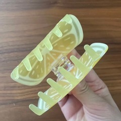 ニューヨーク購入　夏！　レモンの可愛いヘアクリップ　バカンスにも♪の画像