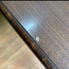 ダイニングテーブルの画像