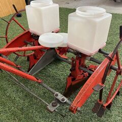928 鳥取県発 シバタ 手押式 歩行用 播種機 [ CK-A ] 現状販売 引取歓迎 広島 岡山 島根 兵庫 あぐり家鳥取中央店の画像