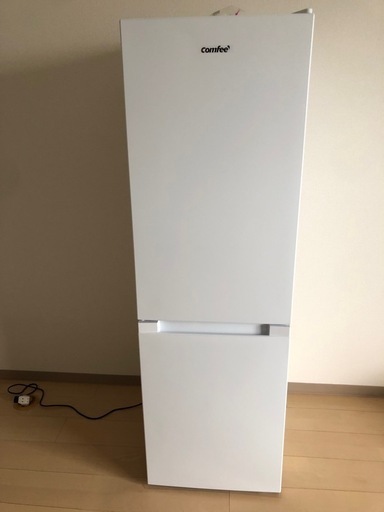 冷蔵庫　173L COMFEE'
