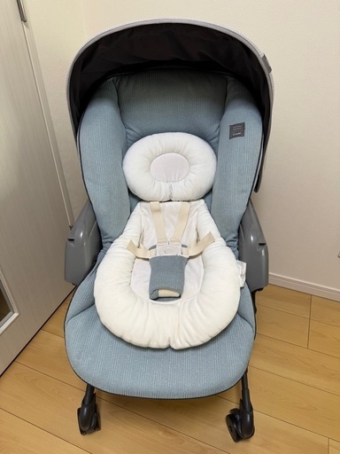 取引中Combi ネムリラ　オートスウィング 2023年購入美品