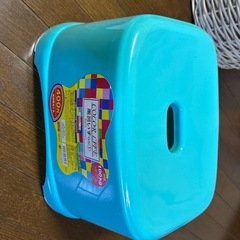 未使用品　椅子