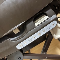 コンビ ネムリラオート 電動ハイローチェアの画像