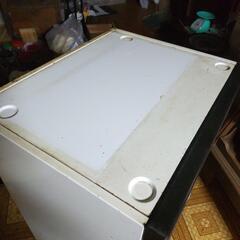 レトロ　米びつ付きレンジ台の画像