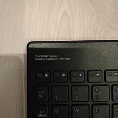 ワイヤレスキーボードの画像