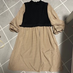 レディース服　ワンピース