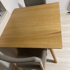 ダイニングテーブルセットの画像