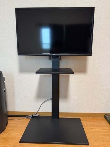 液晶テレビ※テレビスタンド付き　TCL S5200　32型