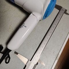 軽量・小型ハイパワーヘアドライヤー 静音タイプ ２機セットの画像