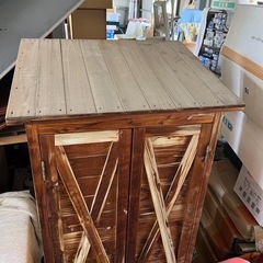 収納家具の画像