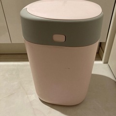 Combiオムツ入れ差し上げますの画像