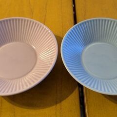ボールタッパーと取皿2個セットの画像